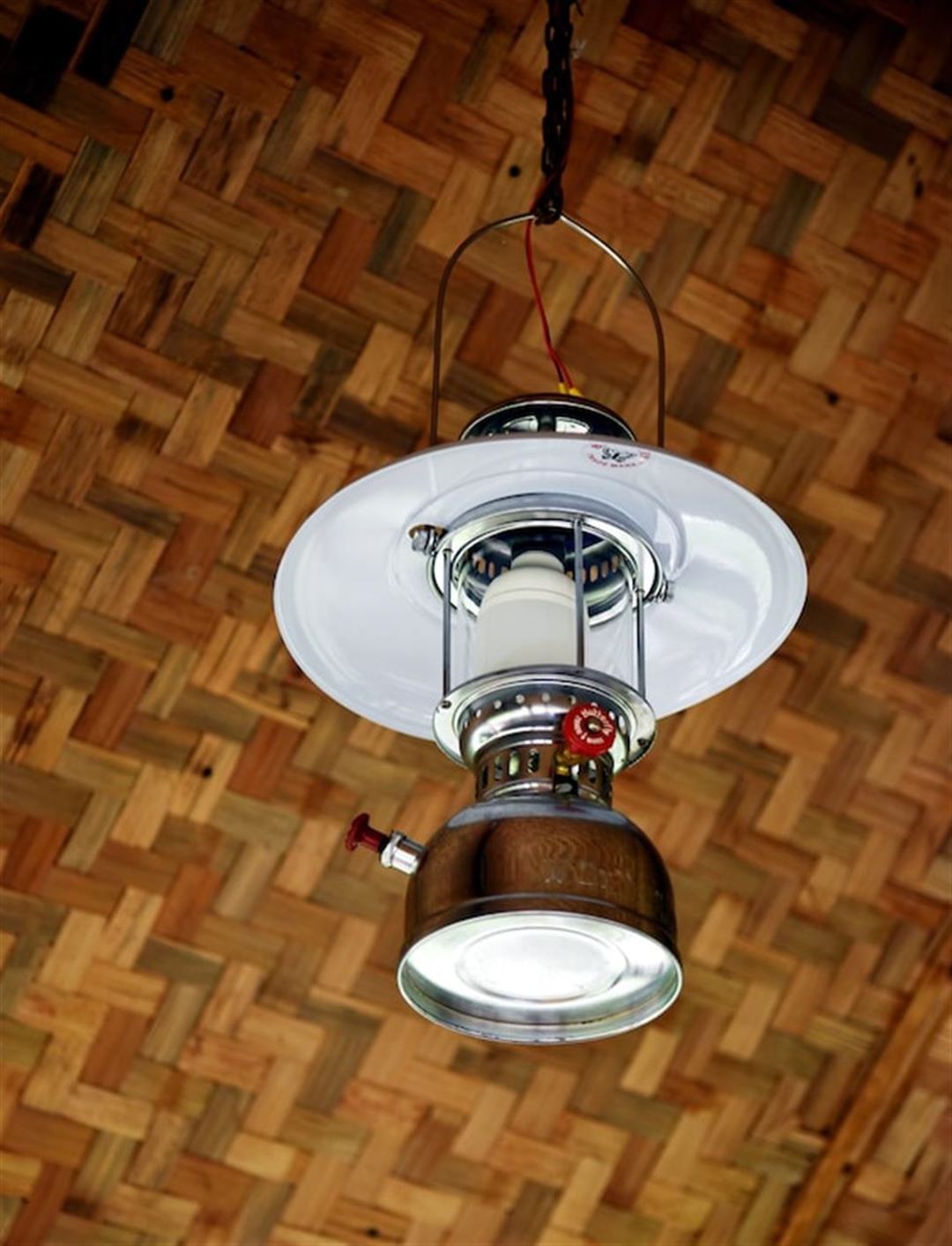 Skab hygge i hjemmet med antikke lamper