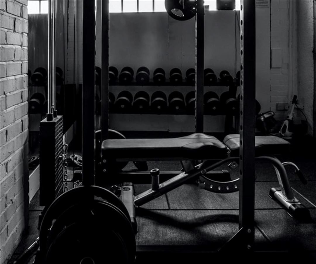 En træningsbænk er perfekt til hjemmetræningen