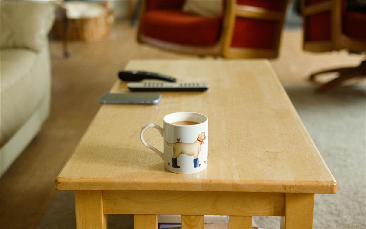 Cafeborde - find det perfekte bord til din café